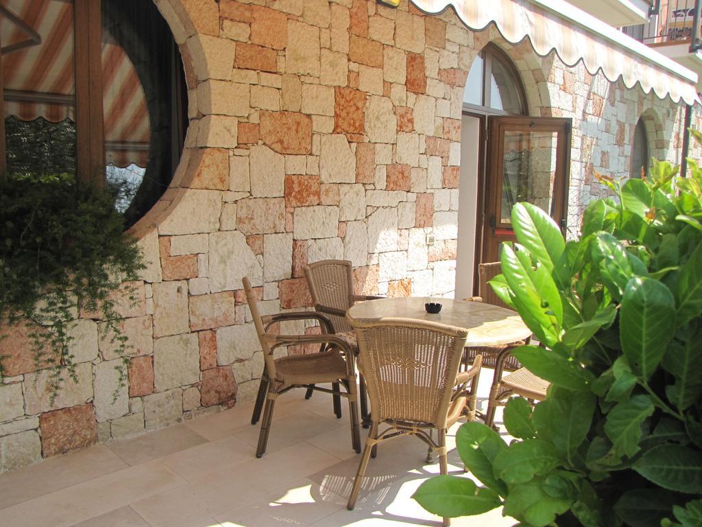 Residence Villa Margherita Brenzone sul Garda Exterior foto