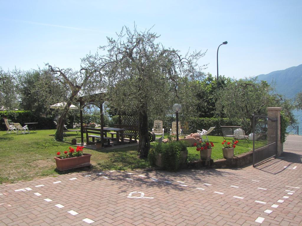 Residence Villa Margherita Brenzone sul Garda Exterior foto